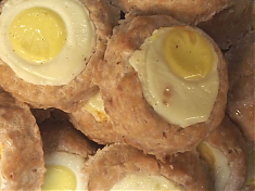 Котлета куриная гнездо с яйцом