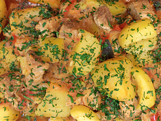 Жаркое из свинины с картофелем